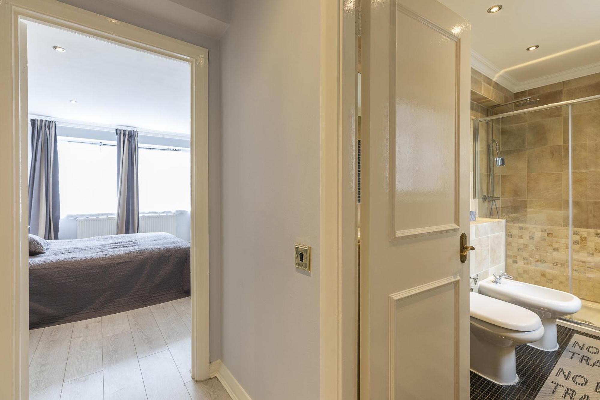 Gorgeous 4 Bedrooms Apartment Near Hyde Park And Oxford St London Kültér fotó